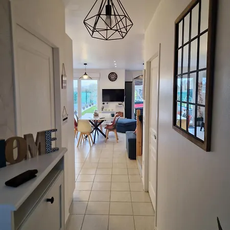 Villa Maison Calme Avec Jardin, Vue Champs Et Bois